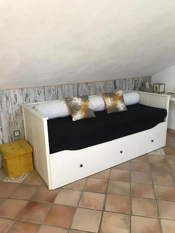 La Vignarelle Bed & Breakfast Callas 3*,  France