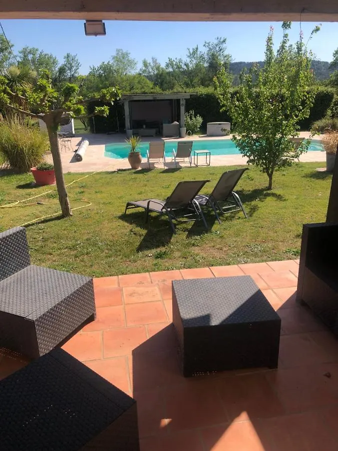 ***  La Vignarelle Bed & Breakfast Callas France